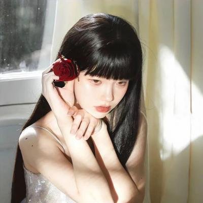 我被豪门继承人包围了